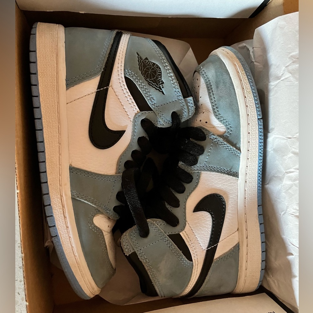 Nike Jordan Retro Toddler University Blues size 12